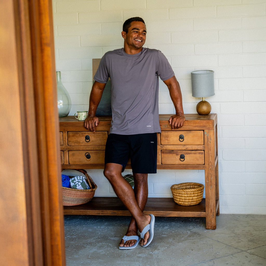 OlukaiʻAhi Kai - Ash / Ash
