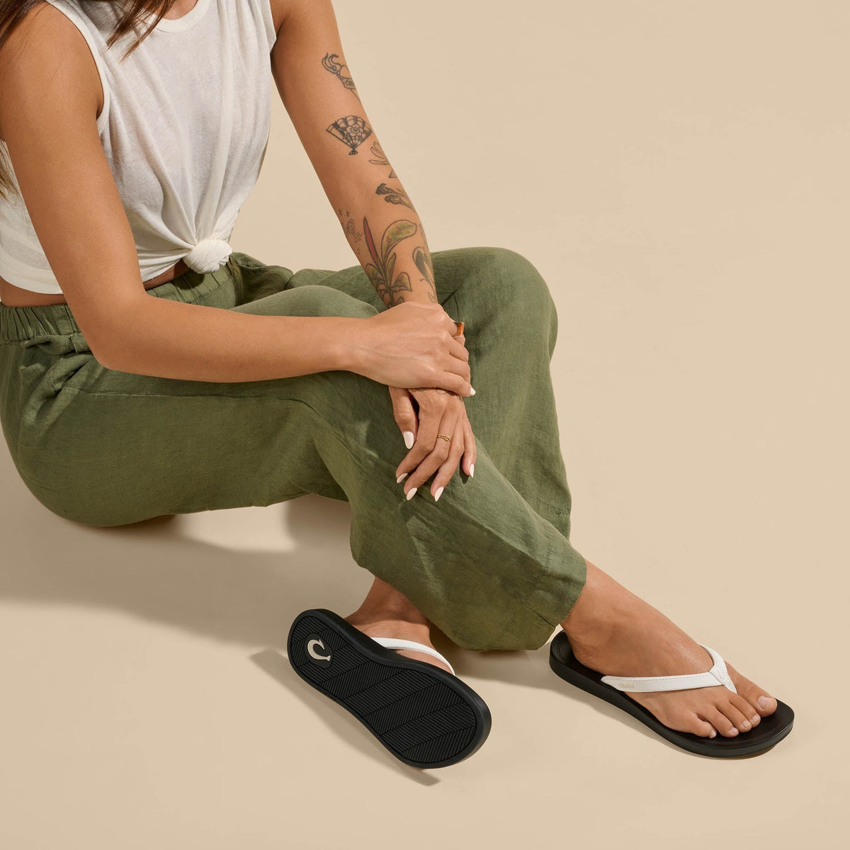 Olukai‘Uiki - Bright White / Lava Rock