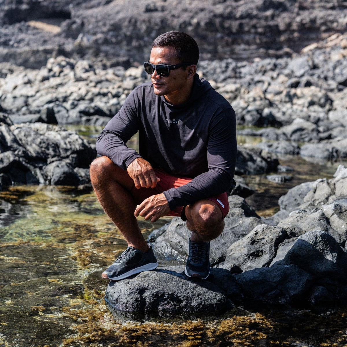 OlukaiʻAhi - Black / Black
