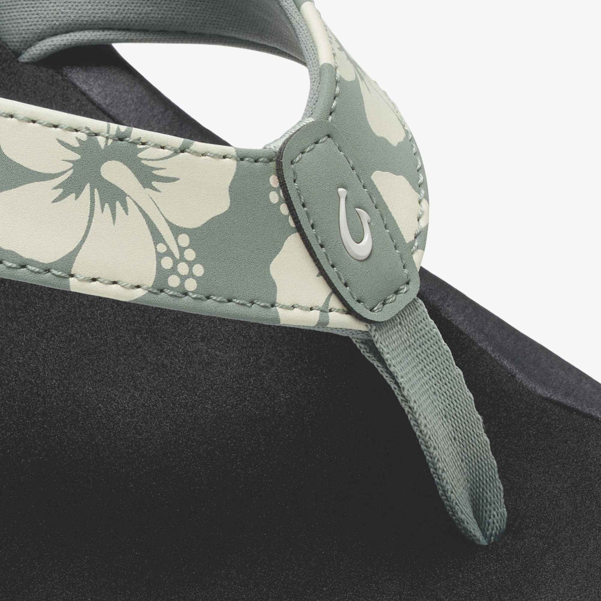 Olukai‘Ohana - Silver Pine / Pua