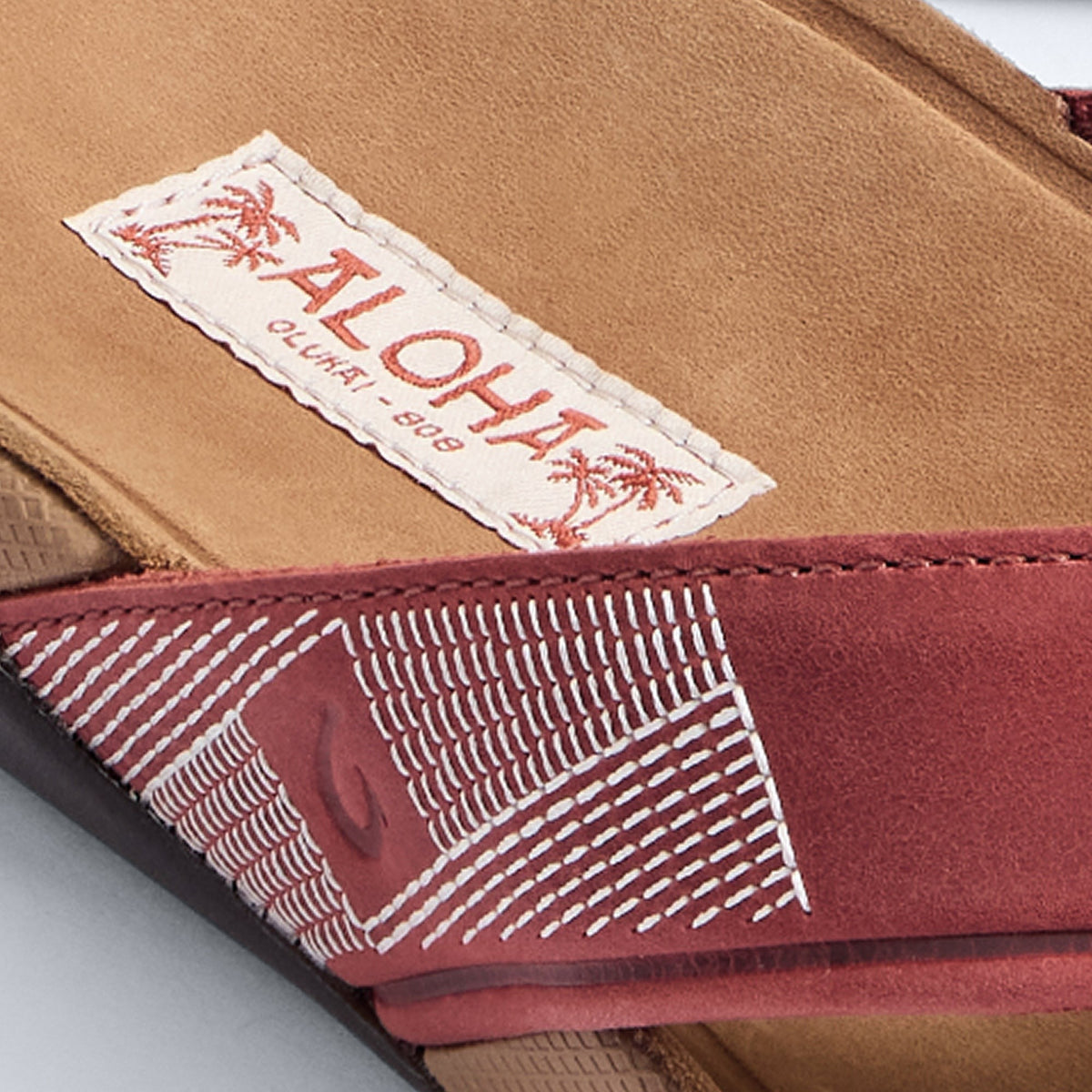 Tuahine - Red Ochre / Tan