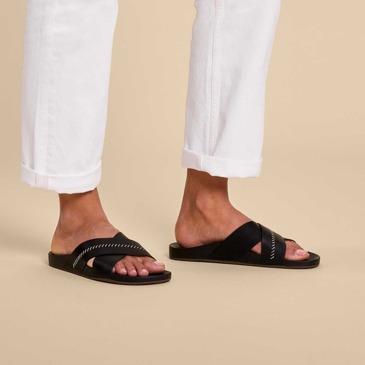 OlukaiKīpe‘a Olu - Black