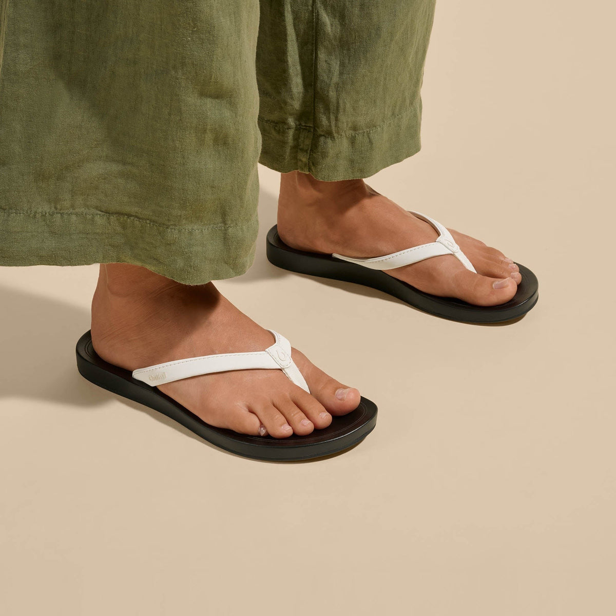 Olukai‘Uiki - Bright White / Lava Rock