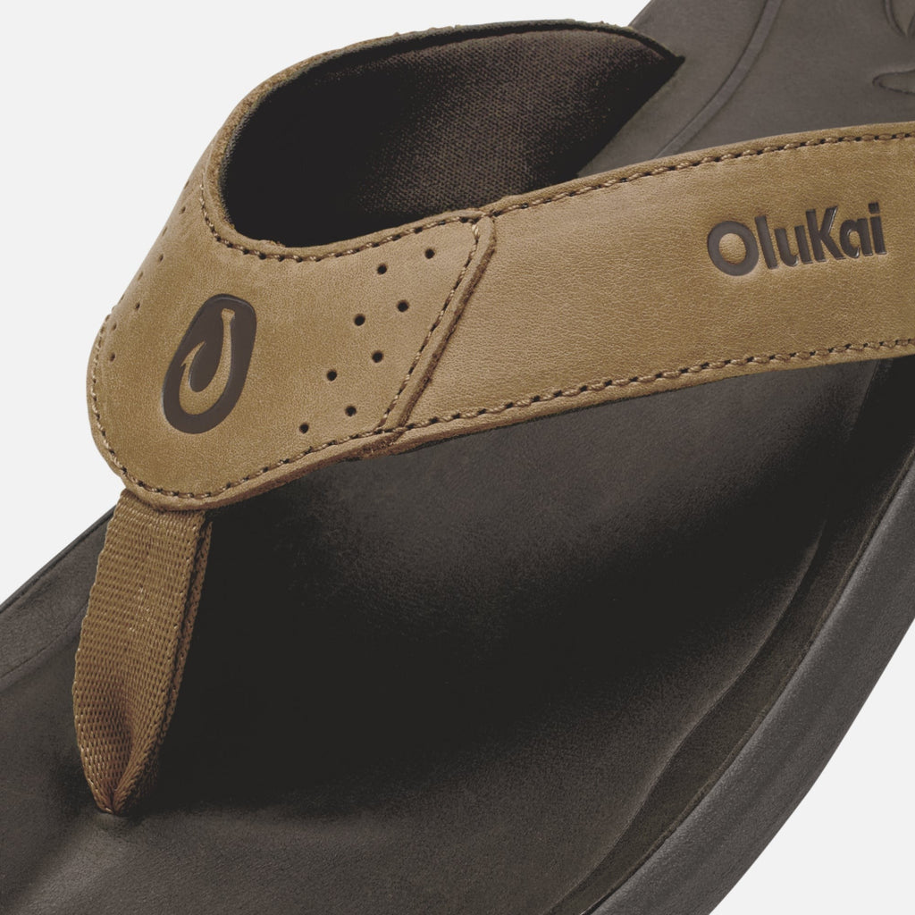 OlukaiPili - Tan / Dark Java