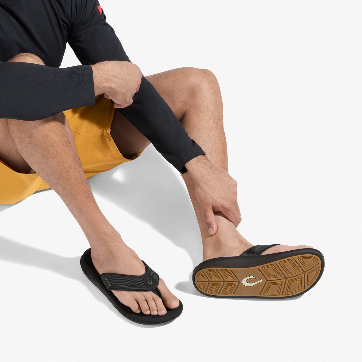 ʻAhi Kai - Black / Black